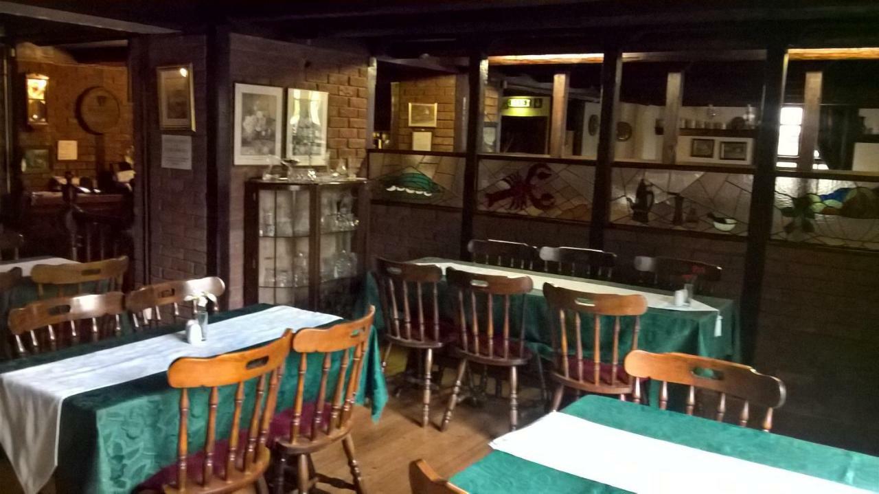 Rhymney House Hotel ケアフィリ エクステリア 写真